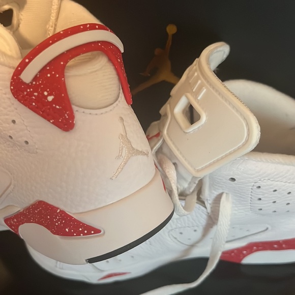 Jordans - Picture 3 of 5